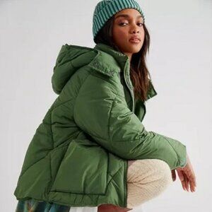 Free People Emmy Swing Puffer Coat - Size Small - Forest Glenn